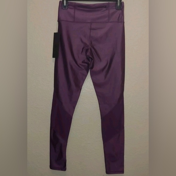 Shiny purple S Mono B leggings NWT - Picture 2 of 5